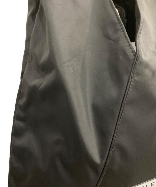 OUTDOOR（アウトドア）OUTDOOR (アウトドア) RISLEY (リズレー) トライアングルフリルバッグ ブラックの古着・服飾アイテム