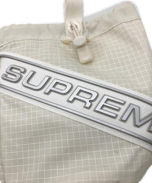 SUPREME（シュプリーム）Supreme (シュプリーム) Small Cinch Pouch ホワイトの古着・服飾アイテム