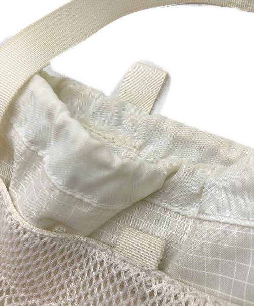 SUPREME（シュプリーム）Supreme (シュプリーム) Small Cinch Pouch ホワイトの古着・服飾アイテム
