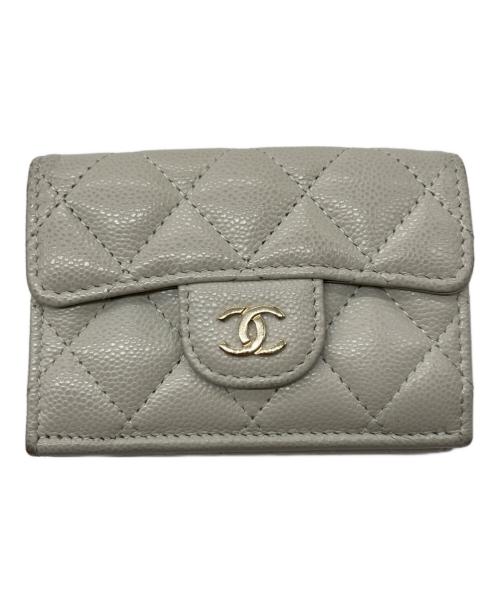 CHANEL（シャネル）CHANEL (シャネル) キャビアスキンクラシックスモールウォレット ベージュの古着・服飾アイテム