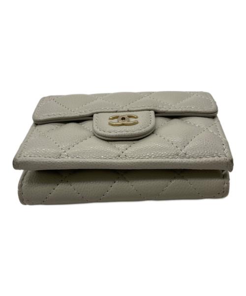 CHANEL（シャネル）CHANEL (シャネル) キャビアスキンクラシックスモールウォレット ベージュの古着・服飾アイテム