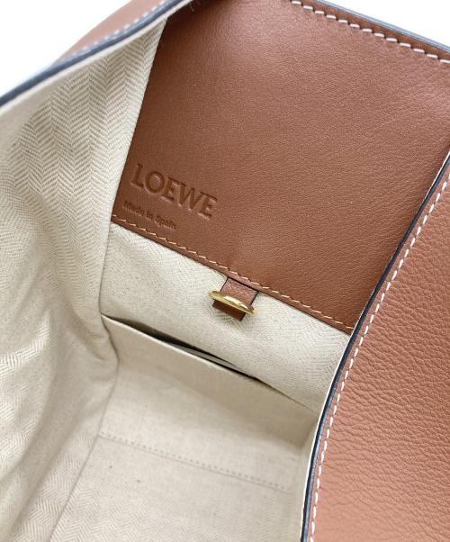 LOEWE（ロエベ）LOEWE (ロエベ) ハンモックバッグ スモール ブラウンの古着・服飾アイテム