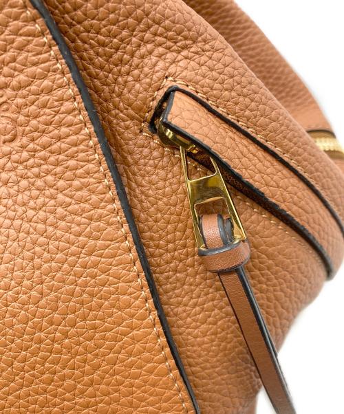 LOEWE（ロエベ）LOEWE (ロエベ) ハンモックバッグ スモール ブラウンの古着・服飾アイテム
