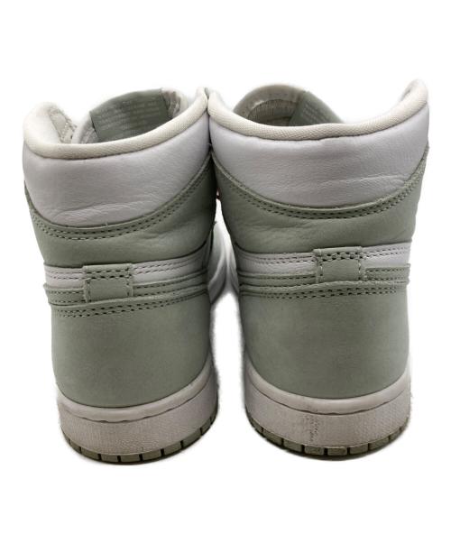 NIKE（ナイキ）NIKE (ナイキ) WMNS AIR JORDAN 1 RETRO HIGH OG グリーン×ホワイト サイズ:23.5cmの古着・服飾アイテム