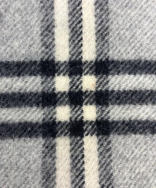 BURBERRY LONDON（バーバリーロンドン）BURBERRY LONDON (バーバリーロンドン) ノバチェックマフラー グレーの古着・服飾アイテム