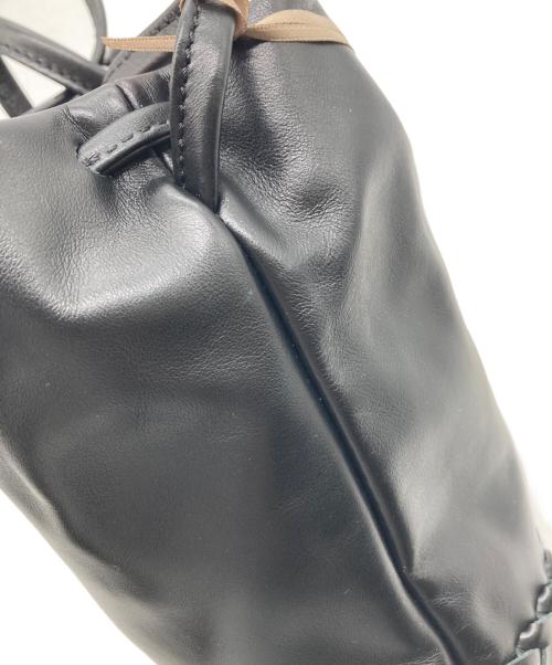 CHRISTIAN VILLA（クリスチャンヴィラ）CHRISTIAN VILLA (クリスチャンヴィラ) 編み込み バスケットバッグ ブラックの古着・服飾アイテム