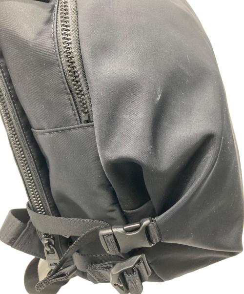 Onitsuka Tiger（オニツカタイガー）Onitsuka Tiger (オニツカタイガー) SMALL BACK PACK ブラックの古着・服飾アイテム