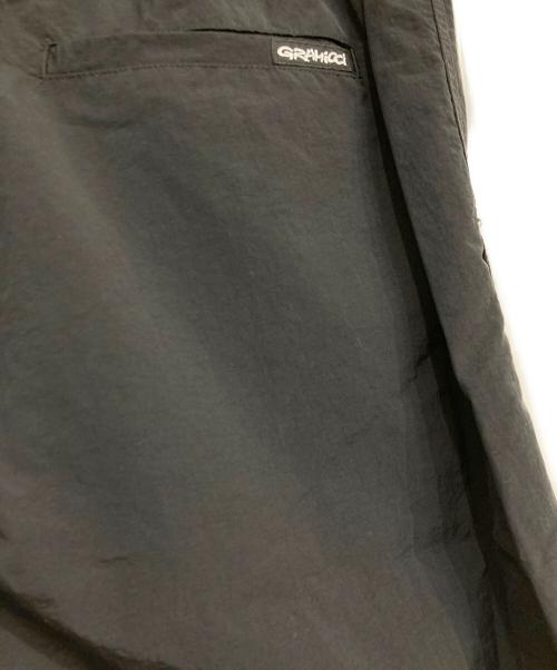 GRAMICCI（グラミチ）GRAMICCI (グラミチ) URBAN RESEARCH (アーバンリサーチ) LOWERCASE NYLON TRACK PANT ブラック サイズ:Lの古着・服飾アイテム