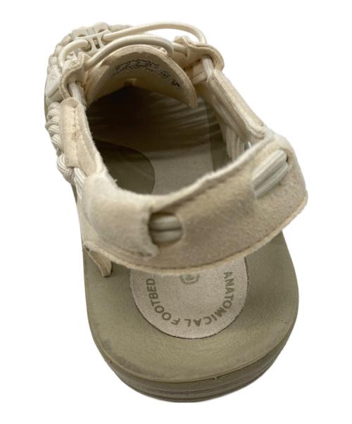 KEEN（キーン）KEEN (キーン) UNEEK ベージュ サイズ:23.5cmの古着・服飾アイテム
