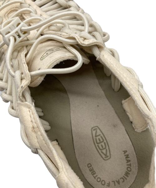 KEEN（キーン）KEEN (キーン) UNEEK ベージュ サイズ:23.5cmの古着・服飾アイテム