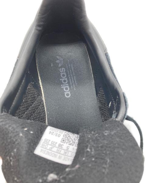 adidas（アディダス）adidas (アディダス) GAZELLE コアブラック サイズ:23.5cmの古着・服飾アイテム