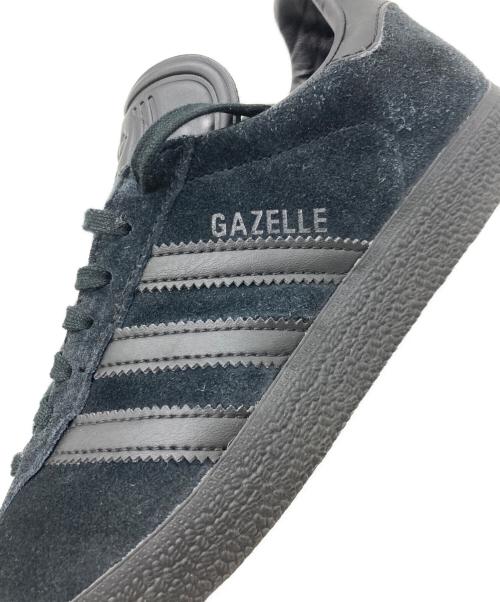 adidas（アディダス）adidas (アディダス) GAZELLE コアブラック サイズ:23.5cmの古着・服飾アイテム