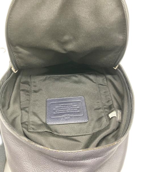 COACH（コーチ）COACH (コーチ) レザーショルダーバッグ ネイビーの古着・服飾アイテム
