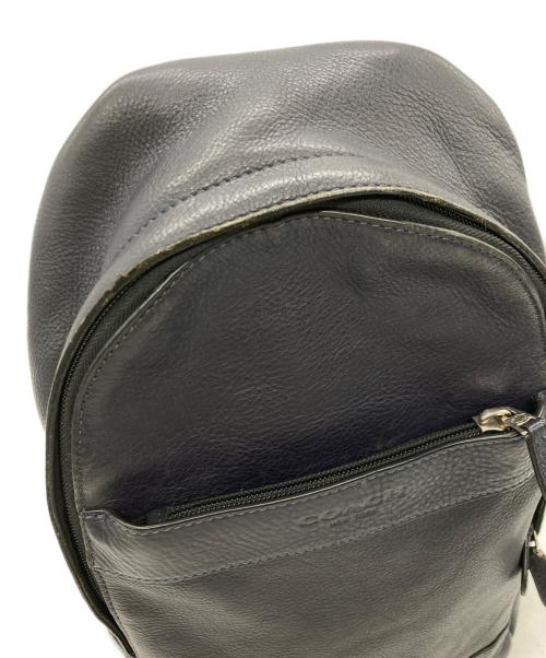 COACH（コーチ）COACH (コーチ) レザーショルダーバッグ ネイビーの古着・服飾アイテム