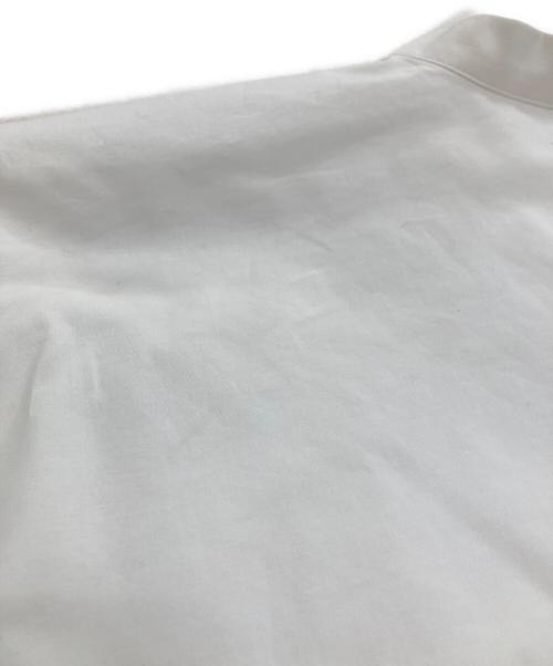 ENFOLD（エンフォルド）ENFOLD (エンフォルド) スピンタイプライター ベストドッキングプルオーバー ホワイト×ブラック サイズ:M (38)の古着・服飾アイテム