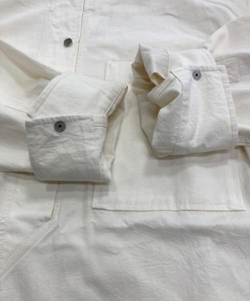 THE SHINZONE（ザ シンゾーン）THE SHINZONE (ザ シンゾーン) COLLARLESS WORK SHIRT アイボリー サイズ:F0 未使用品の古着・服飾アイテム