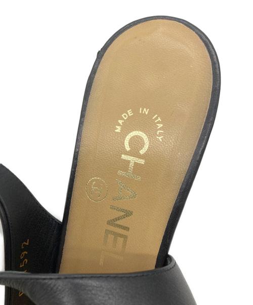 CHANEL（シャネル）CHANEL (シャネル) ココマークリボンストラップパンプス ブラック サイズ:38 1/2の古着・服飾アイテム