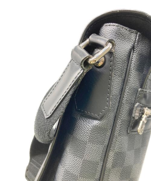 LOUIS VUITTON（ルイ ヴィトン）LOUIS VUITTON (ルイ ヴィトン) ダニエルGM メッセンジャーバッグ　ダミエ・グラフィット ブラックの古着・服飾アイテム
