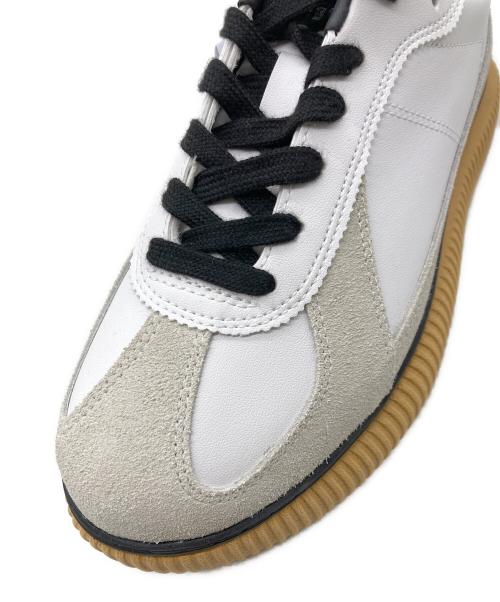 Onitsuka Tiger（オニツカタイガー）Onitsuka Tiger (オニツカタイガー) DELECITY ホワイト サイズ:25cmの古着・服飾アイテム