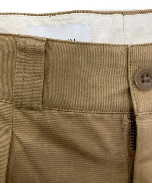 Tangent（タンジェント）Tangent (タンジェント) 2タックチノパン ベージュ サイズ:42の古着・服飾アイテム