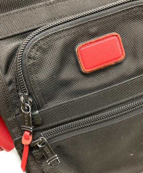 TUMI（トゥミ）TUMI (トゥミ) 3WAYブリーフケース ブラック×レッドの古着・服飾アイテム