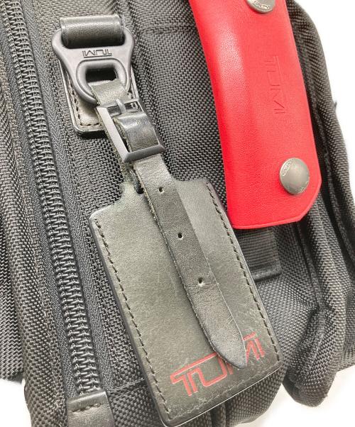 TUMI（トゥミ）TUMI (トゥミ) 3WAYブリーフケース ブラック×レッドの古着・服飾アイテム