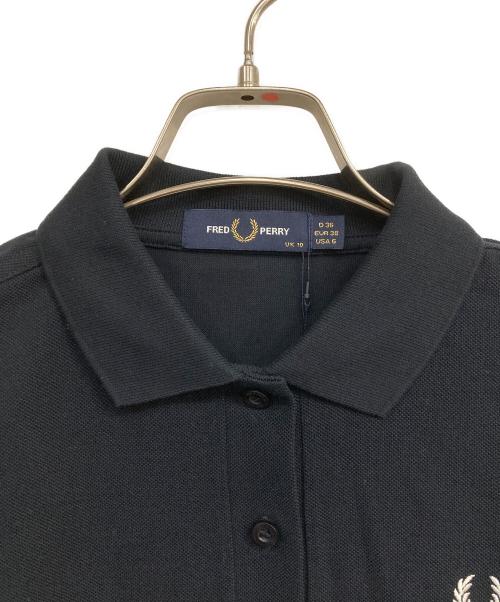 FRED PERRY（フレッドペリー）FRED PERRY (フレッドペリー) ポロシャツ ネイビー サイズ:UK10 未使用品の古着・服飾アイテム