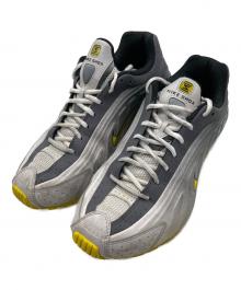 NIKE（ナイキ）の古着「SHOX R4 SE」｜グレー×イエロー