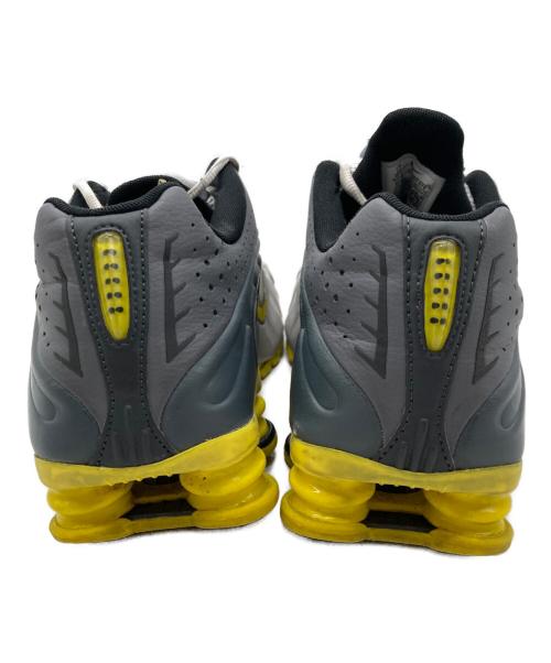 NIKE（ナイキ）NIKE (ナイキ) SHOX R4 SE グレー×イエロー サイズ:28cmの古着・服飾アイテム