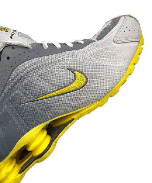 NIKE（ナイキ）NIKE (ナイキ) SHOX R4 SE グレー×イエロー サイズ:28cmの古着・服飾アイテム