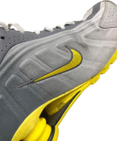 NIKE（ナイキ）NIKE (ナイキ) SHOX R4 SE グレー×イエロー サイズ:28cmの古着・服飾アイテム