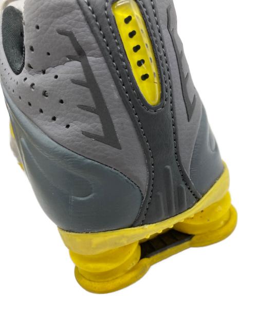 NIKE（ナイキ）NIKE (ナイキ) SHOX R4 SE グレー×イエロー サイズ:28cmの古着・服飾アイテム