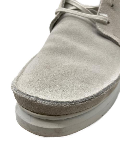 CLARKS（クラークス）CLARKS (クラークス) スウェードシューズ ライトグレー サイズ:27cmの古着・服飾アイテム
