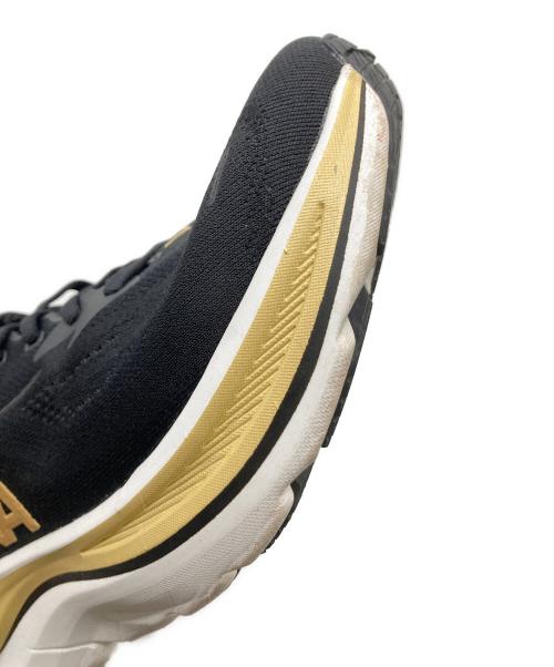 HOKAONEONE（ホカオネオネ）HOKAONEONE (ホカオネオネ) Clifton 10 Koshi Tan-Tan ブラック×ゴールド サイズ:25㎝の古着・服飾アイテム