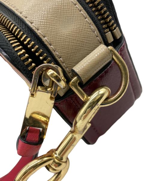 MARC JACOBS（マークジェイコブス）MARC JACOBS (マークジェイコブス) スナップショットショルダーバッグ ピンクの古着・服飾アイテム