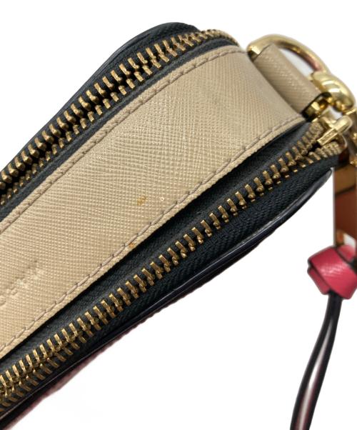 MARC JACOBS（マークジェイコブス）MARC JACOBS (マークジェイコブス) スナップショットショルダーバッグ ピンクの古着・服飾アイテム