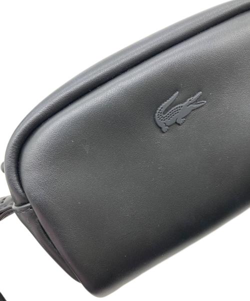 LACOSTE（ラコステ）LACOSTE (ラコステ) ノーエンドレザーミニショルダーバッグ ブラックの古着・服飾アイテム