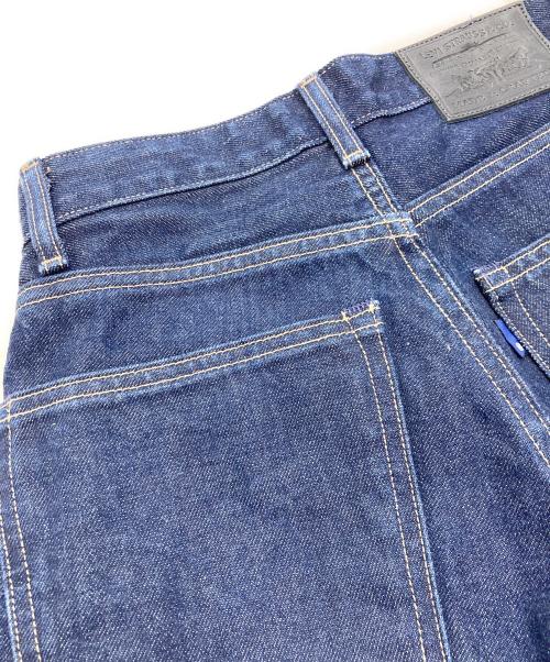 LEVI’S MADE&CRAFTED（リーバイス メイドアンドクラフテッド）LEVI’S MADE&CRAFTED (リーバイス メイドアンドクラフテッド) フレアデニムパンツ インディゴ サイズ:23の古着・服飾アイテム