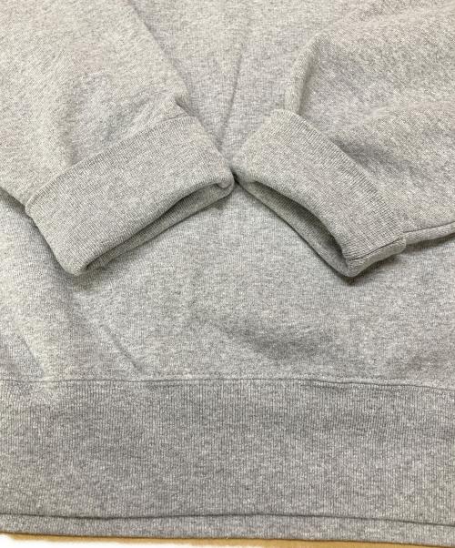 SUPREME（シュプリーム）Supreme (シュプリーム) Small Box Raglan Crewneck グレー サイズ:Ⅿの古着・服飾アイテム