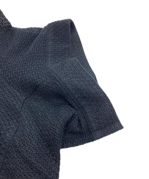 IHNN（イン）IHNN (イン) Half―Sleeve Pullover Mesh Top ブラック サイズ:38の古着・服飾アイテム