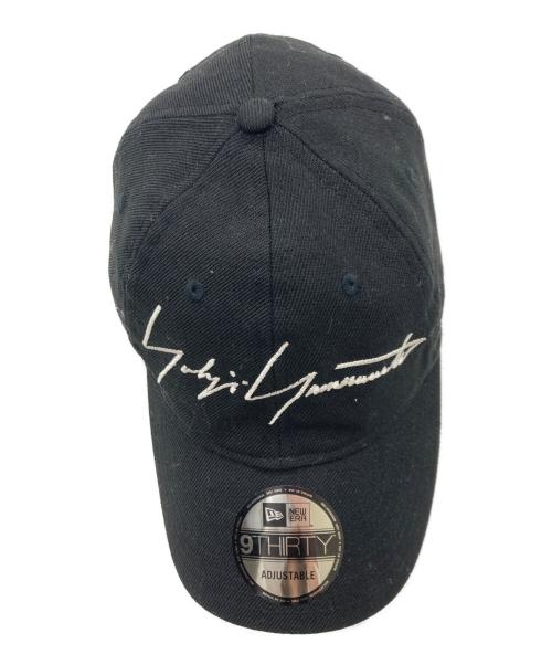 New Era（ニューエラ）New Era (ニューエラ) YOHJI YAMAMOTO (ヨウジヤマモト) YY Signature LOGO CAP ブラックの古着・服飾アイテム