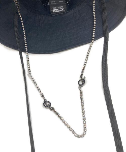 New Era（ニューエラ）New Era (ニューエラ) N°21 (ヌメロヴェントゥーノ) ビーズ付きストラップハット ブラックの古着・服飾アイテム
