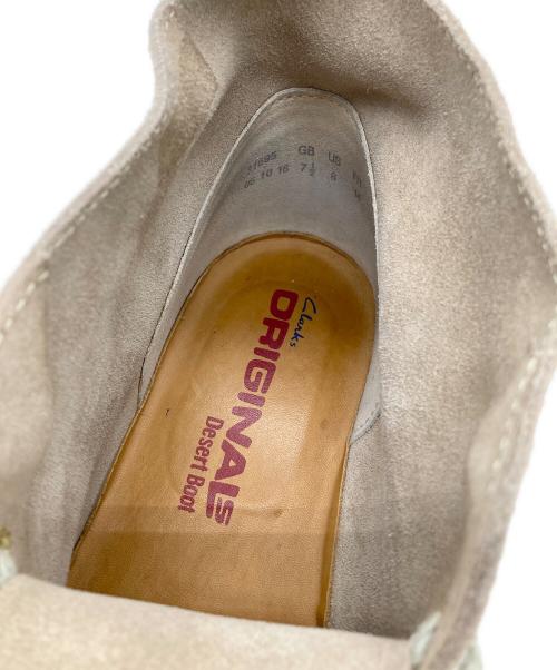 CLARKS（クラークス）CLARKS (クラークス) チャッカーブーツ ベージュ サイズ: 7 1/2の古着・服飾アイテム