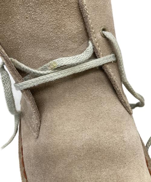 CLARKS（クラークス）CLARKS (クラークス) チャッカーブーツ ベージュ サイズ: 7 1/2の古着・服飾アイテム