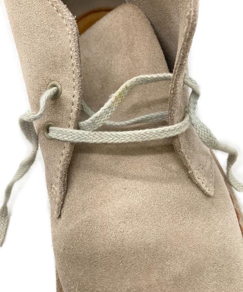 CLARKS（クラークス）CLARKS (クラークス) チャッカーブーツ ベージュ サイズ: 7 1/2の古着・服飾アイテム