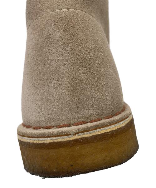 CLARKS（クラークス）CLARKS (クラークス) チャッカーブーツ ベージュ サイズ: 7 1/2の古着・服飾アイテム