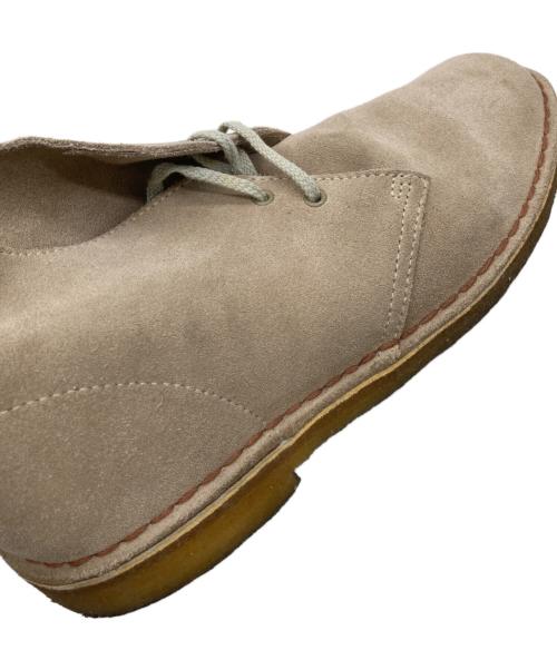 CLARKS（クラークス）CLARKS (クラークス) チャッカーブーツ ベージュ サイズ: 7 1/2の古着・服飾アイテム