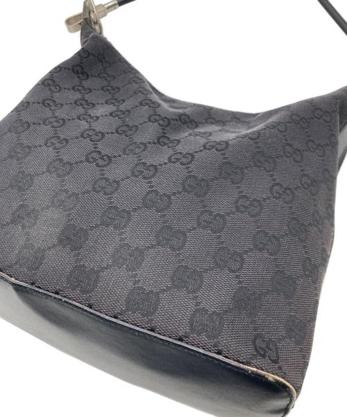 GUCCI（グッチ）GUCCI (グッチ) GGキャンバスワンショルダーバッグ ブラックの古着・服飾アイテム