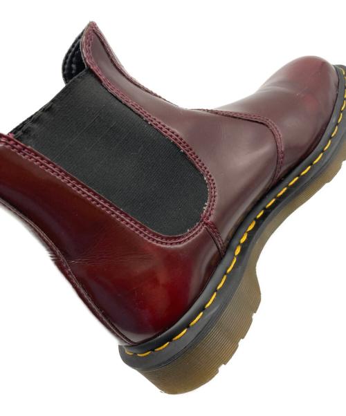 Dr.Martens（ドクターマーチン）Dr.Martens (ドクターマーチン) チェルシーブーツ チェリーレッド サイズ:UK7の古着・服飾アイテム