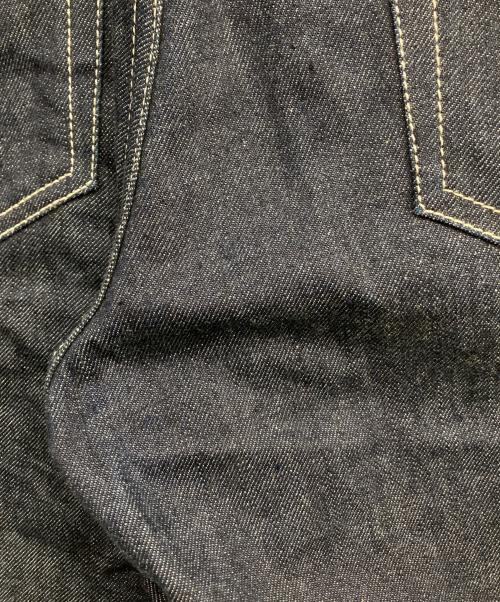 BOTTEGA VENETA（ボッテガベネタ）BOTTEGA VENETA (ボッテガベネタ) 裾ジップデニムパンツ インディゴ サイズ:46の古着・服飾アイテム